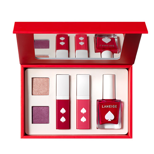 럭키 홀리데이 메이크업 팔레트